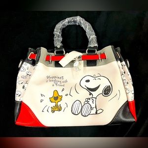 Brand New Peanuts Purse
